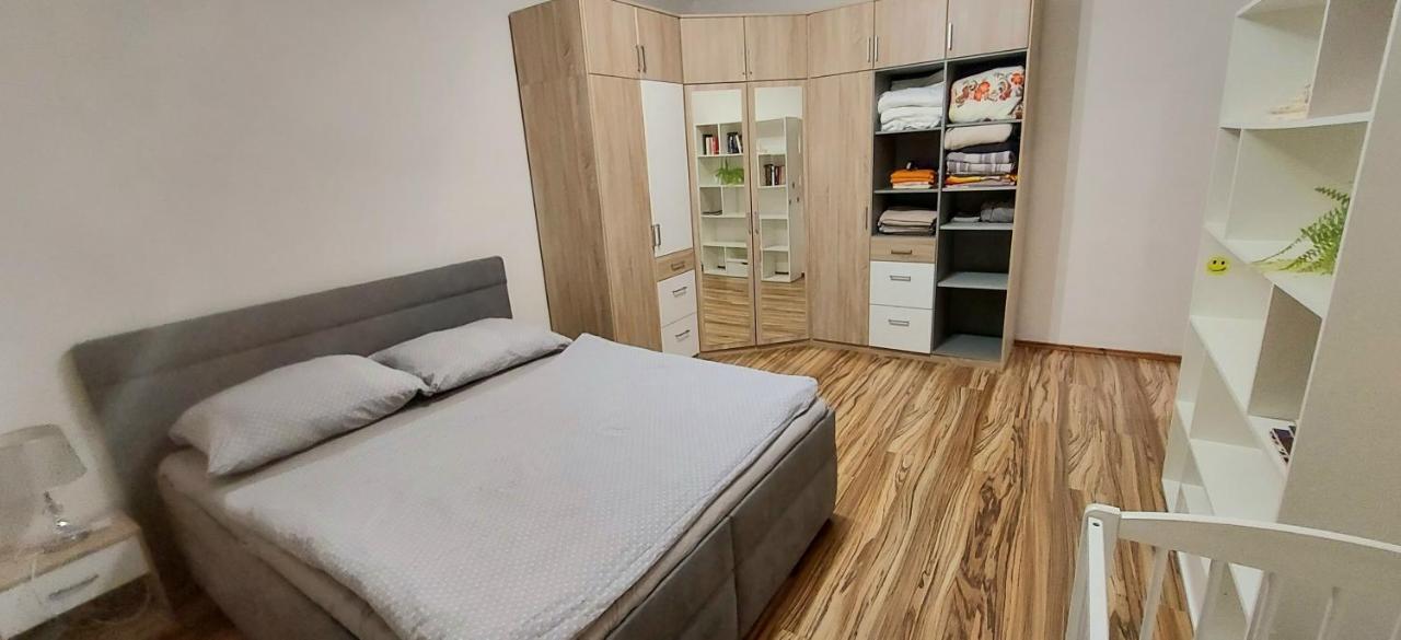 Klostrmanka - Decin, Letna Apartment Ngoại thất bức ảnh